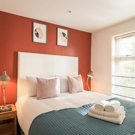 Fitzrovia - Charlotte Street By Viridian Apartments London Exteriör bild
