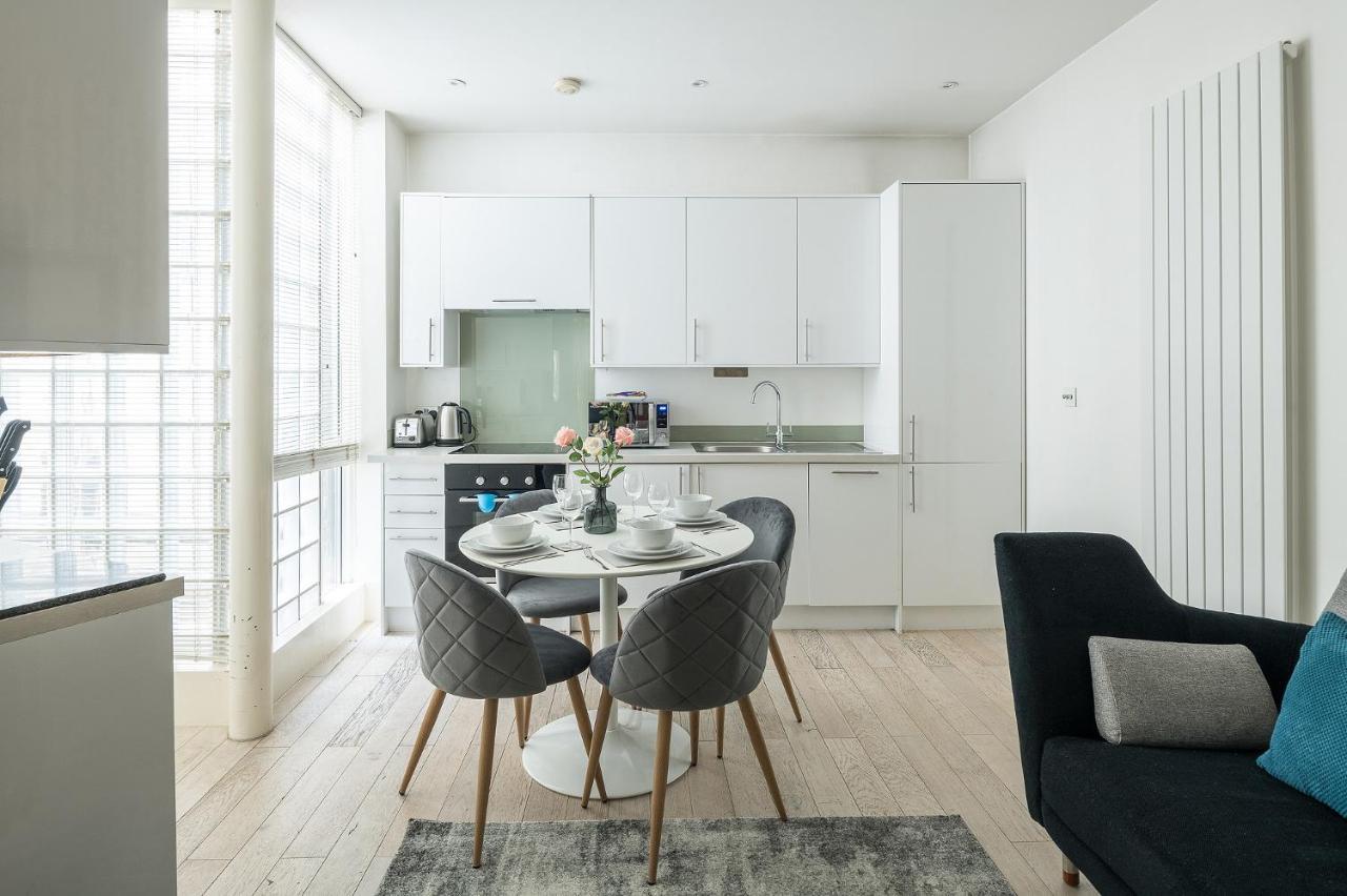 Fitzrovia - Charlotte Street By Viridian Apartments London Exteriör bild